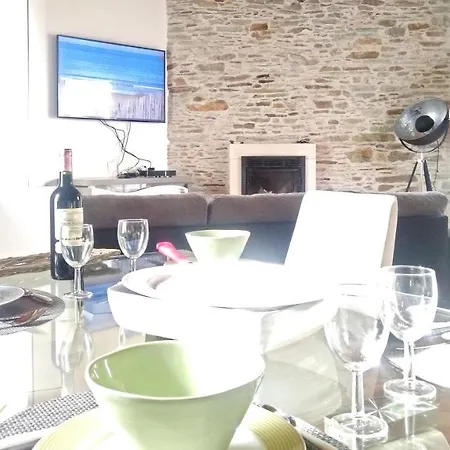 Maison De 2 A Gilles Croix De Vie A 300 M De La Avec Terrasse Amenagee Et Wifi * Saint-Gilles-Croix-de-Vie