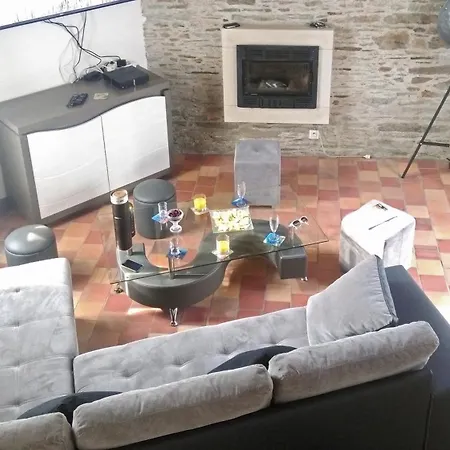 Maison De 2 A Gilles Croix De Vie A 300 M De La Avec Terrasse Amenagee Et Wifi