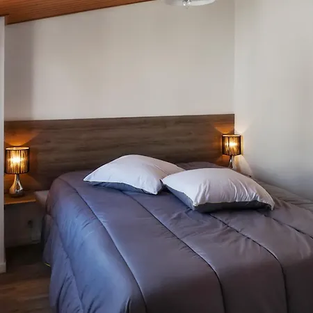 Maison De 2 A Gilles Croix De Vie A 300 M De La Avec Terrasse Amenagee Et Wifi Hébergement de vacances *