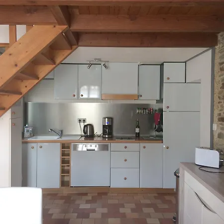 Hébergement de vacances Maison De 2 A Gilles Croix De Vie A 300 M De La Avec Terrasse Amenagee Et Wifi *